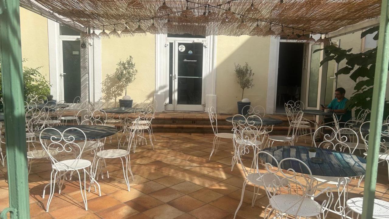 Le Patio De Fabio Otel Bollène Dış mekan fotoğraf