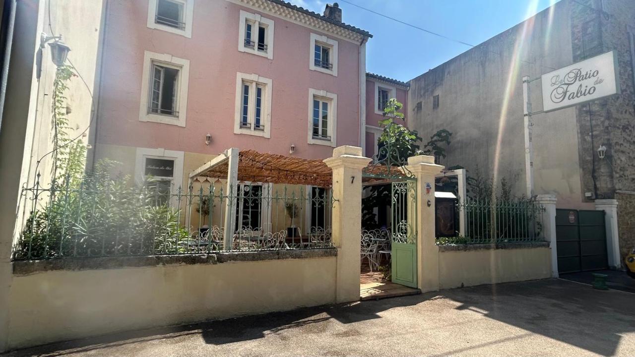 Le Patio De Fabio Otel Bollène Dış mekan fotoğraf